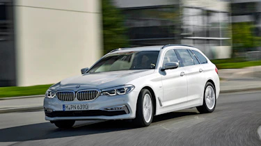 BMW 5 Series Touring - front cornering