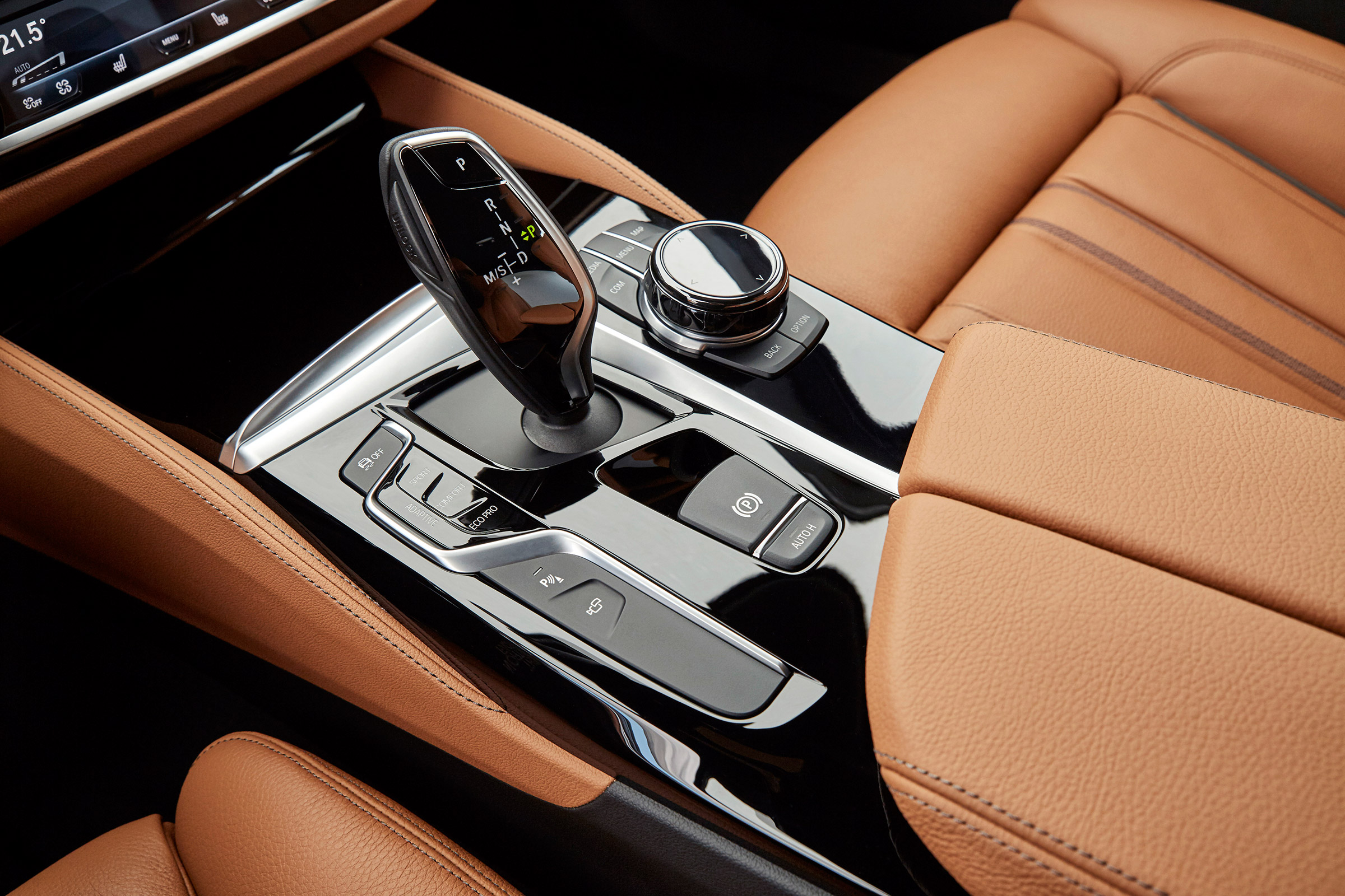BMW 5 Series Touring - interior detail