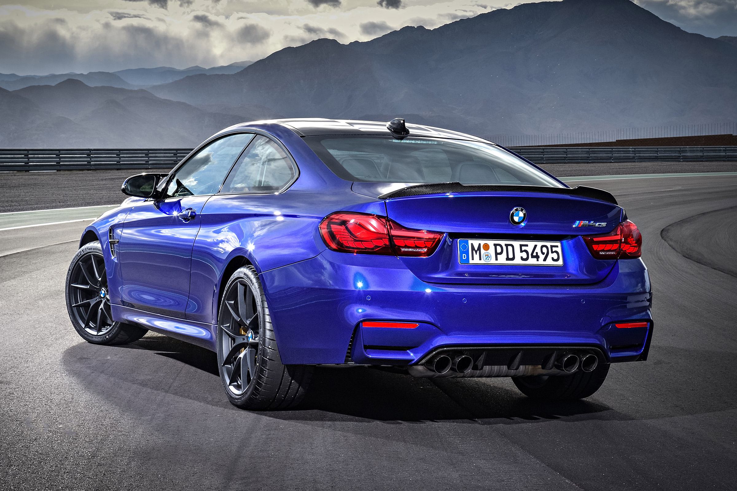 BMW M4 CS - rear static