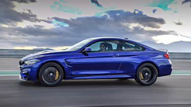 BMW M4 CS - side action
