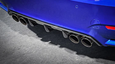 BMW M4 CS - exhausts