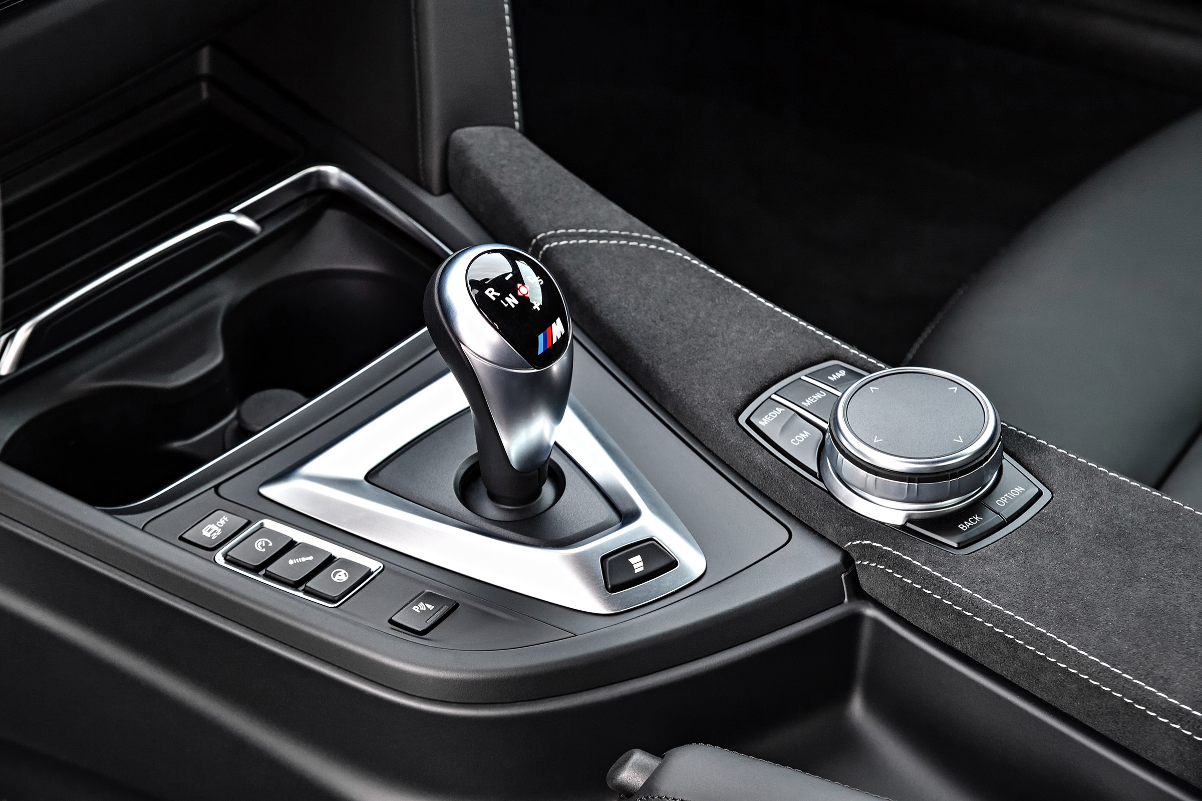 BMW M4 CS - transmission