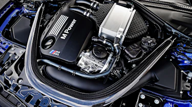 BMW M4 CS - engine