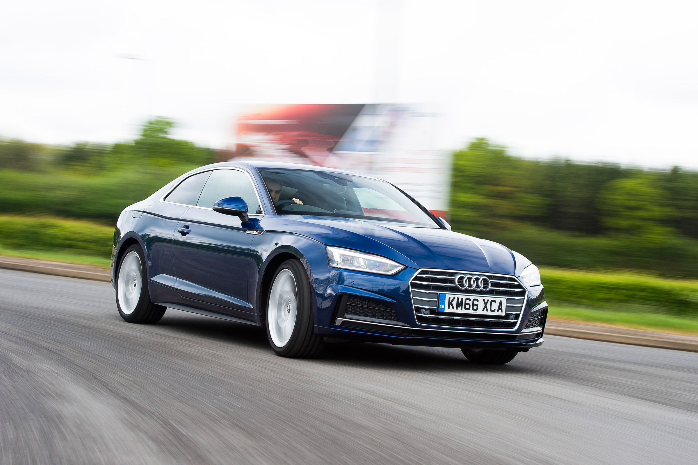 Audi A5 - front cornering