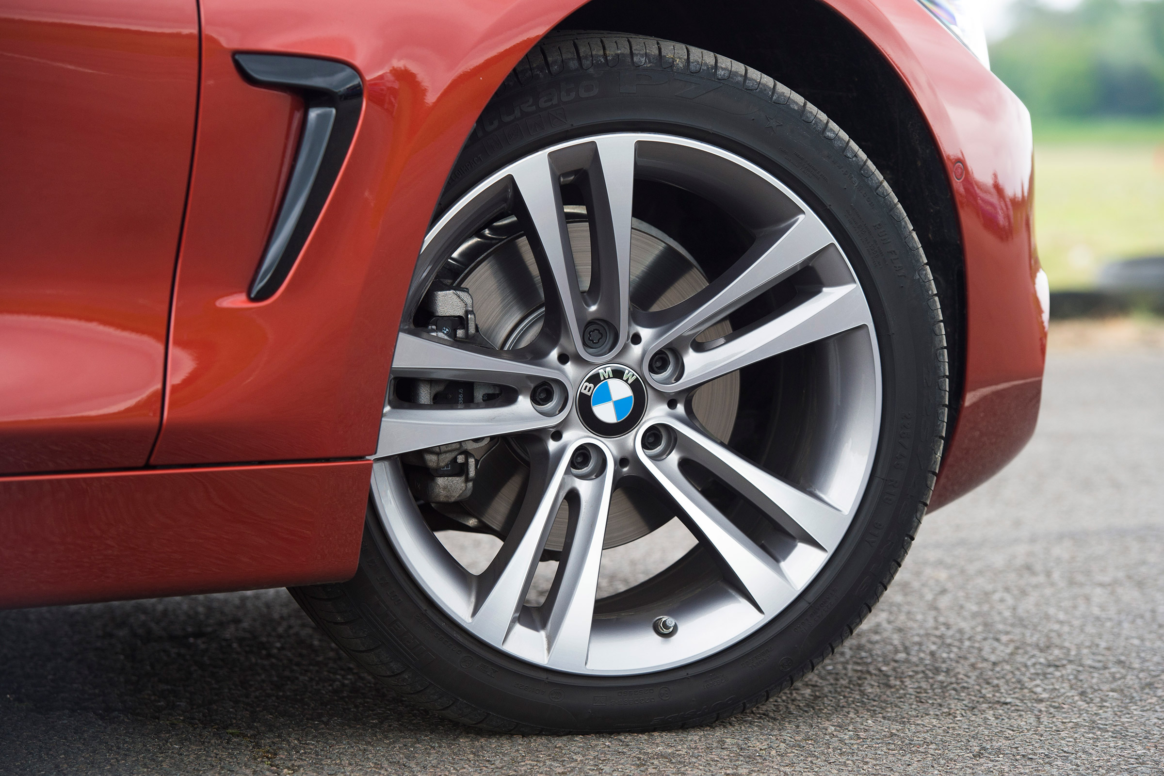 BMW 4 Series - wheel