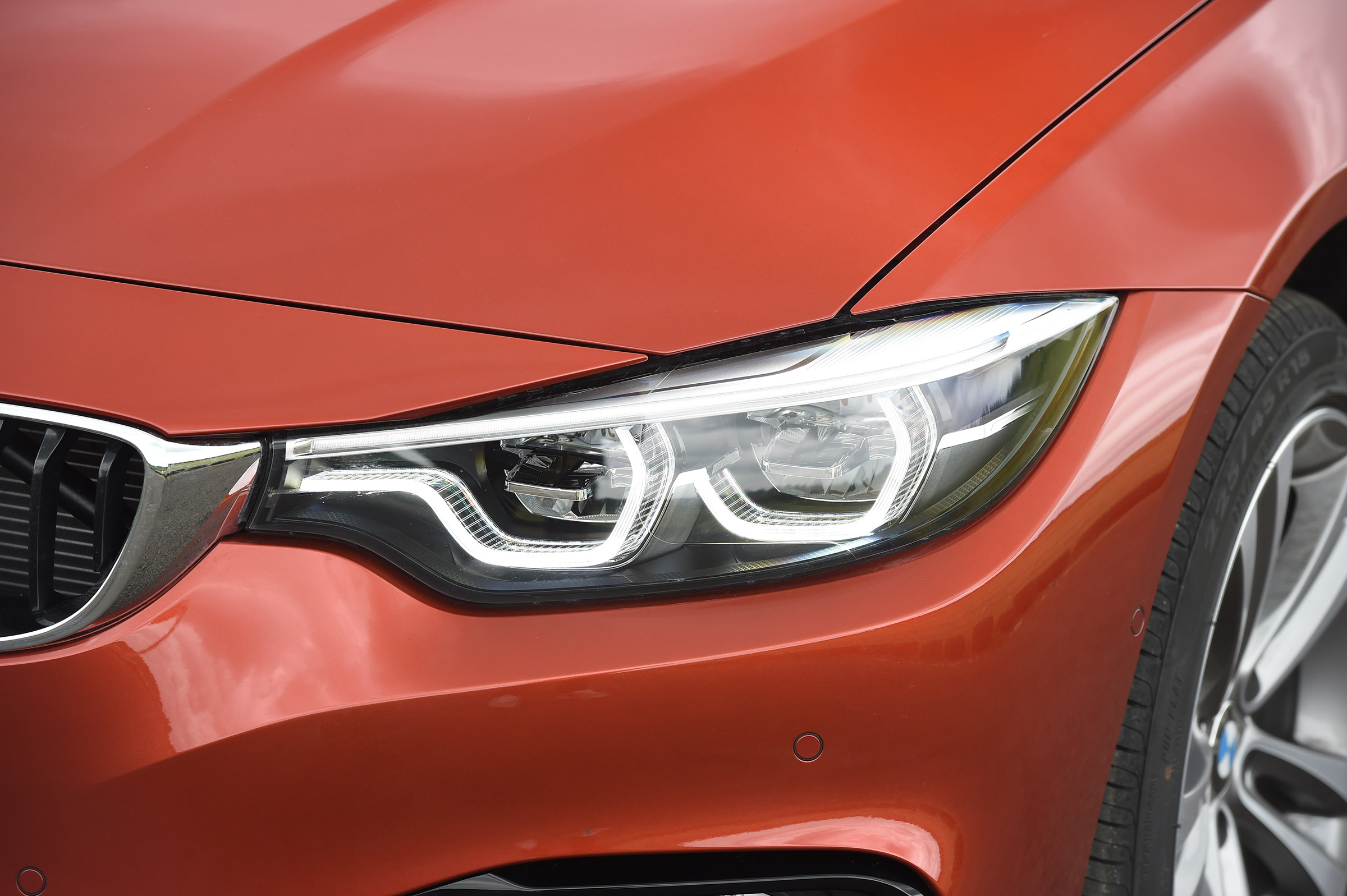 BMW 4 Series - front light