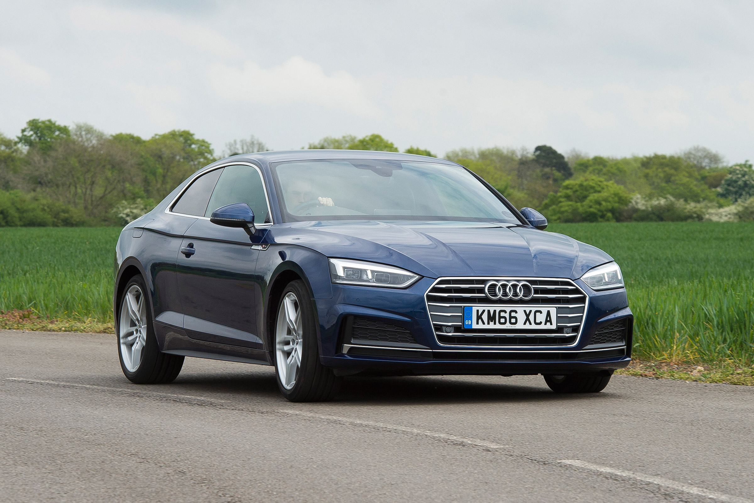 Audi A5 - front action