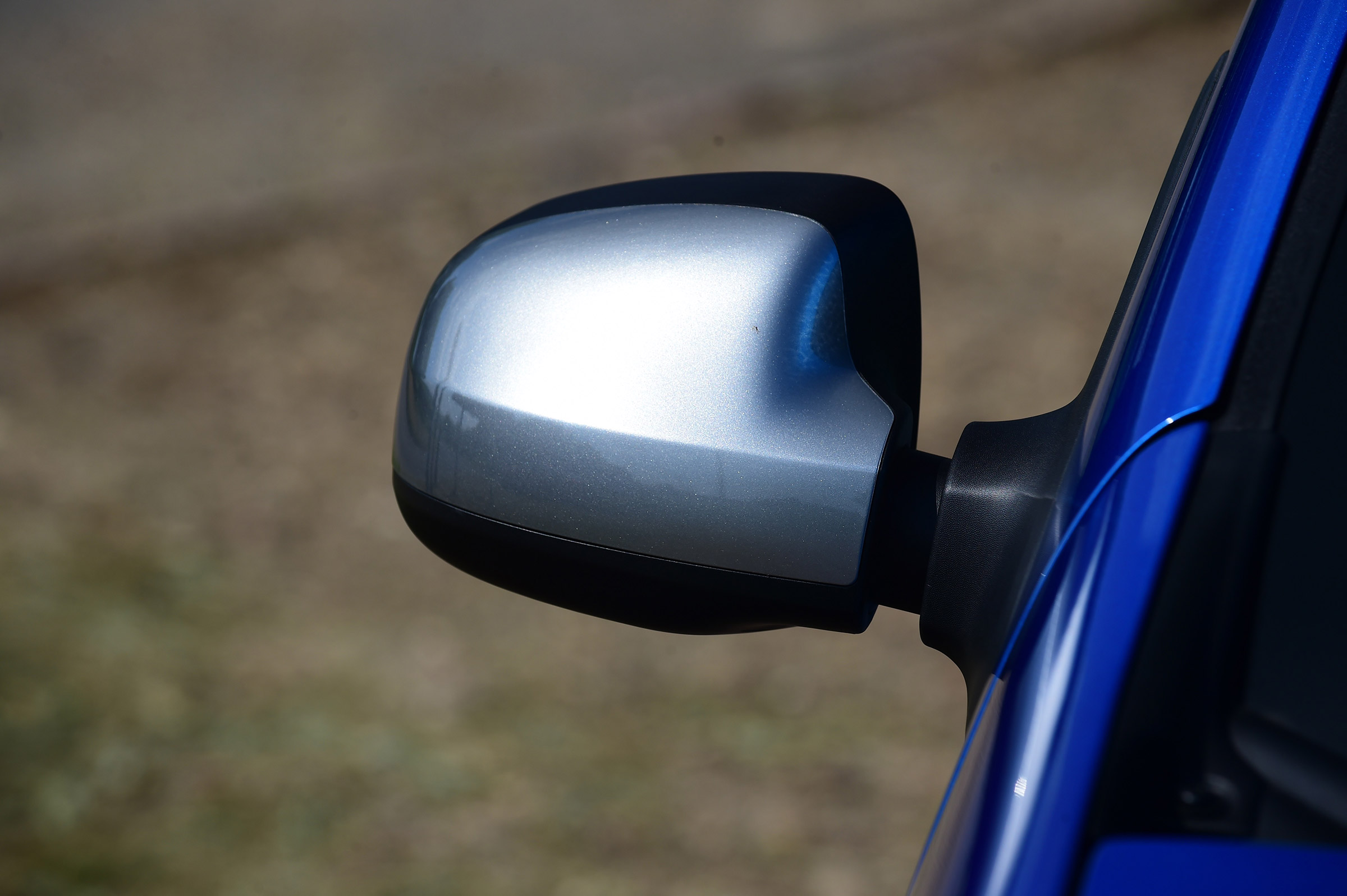 Dacia Logan MCV Stepway - wing mirror