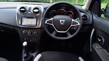 Dacia Logan MCV Stepway - dash