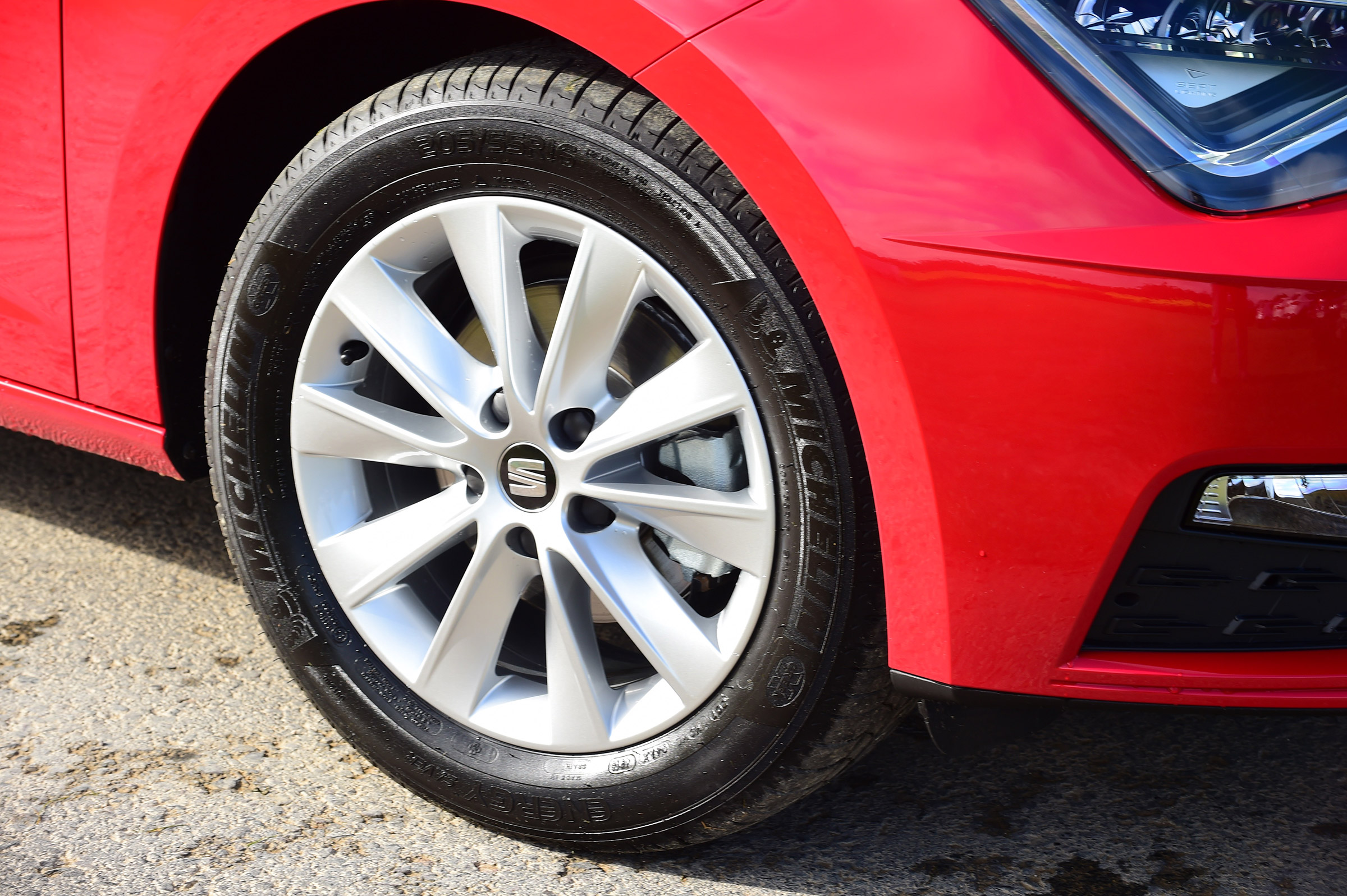 SEAT Leon ST - wheel