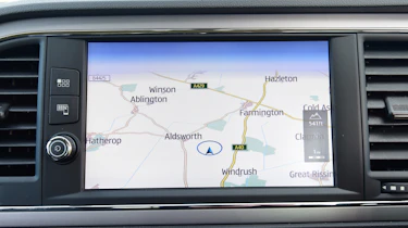 SEAT Leon ST - sat-nav