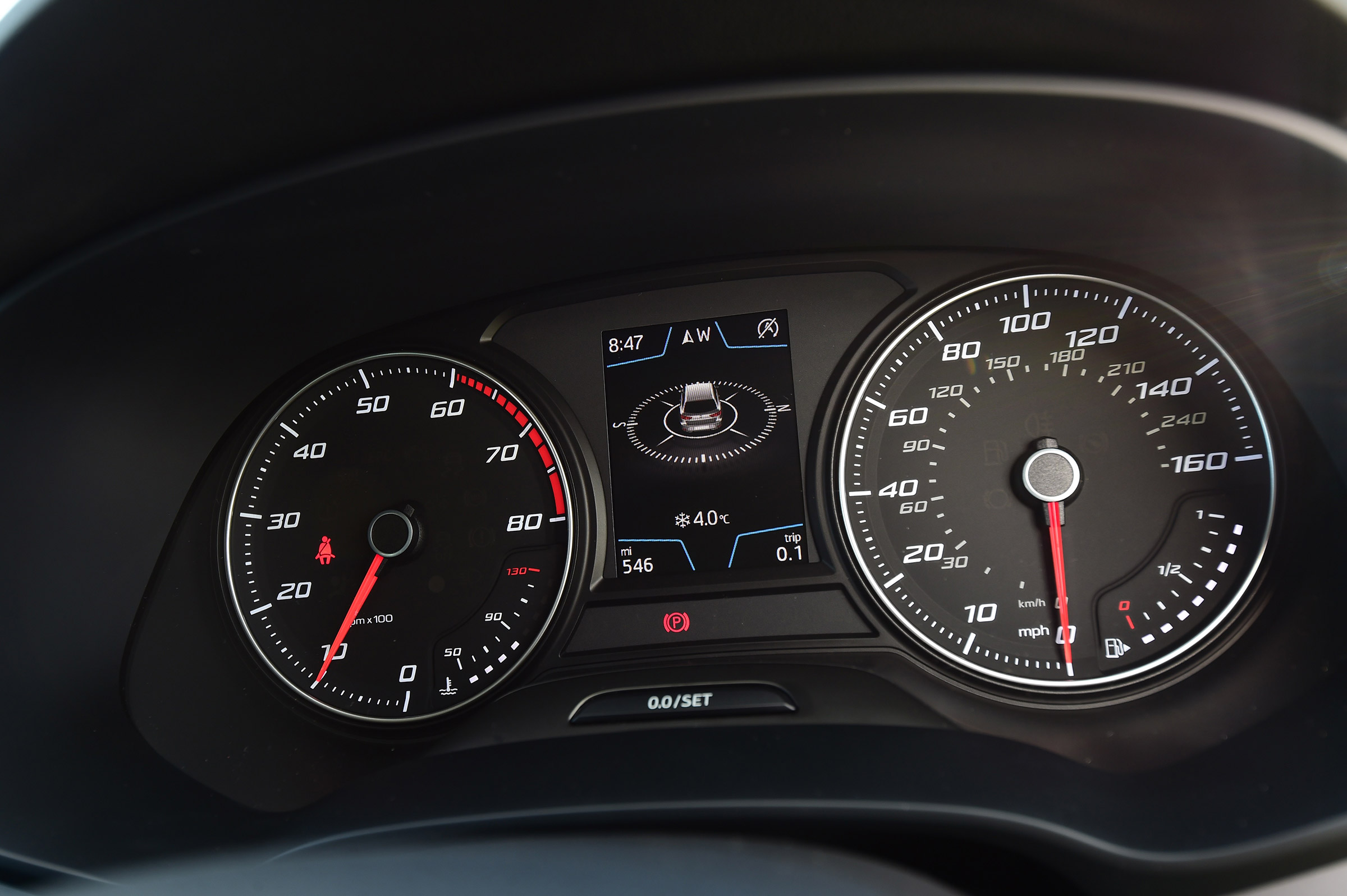 SEAT Leon ST - dials