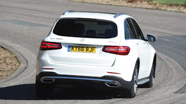 Mercedes GLC 350d - rear cornering