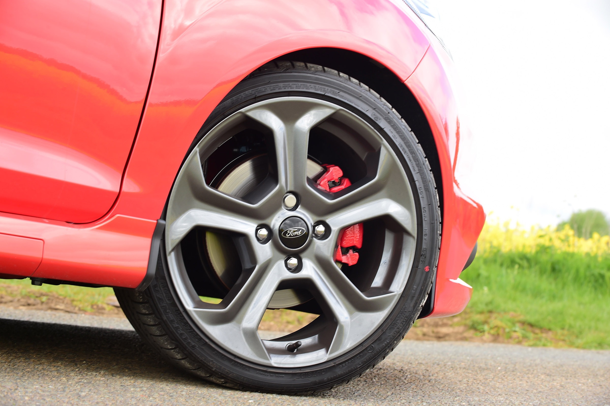 Ford Fiesta ST 5-door - wheel detail