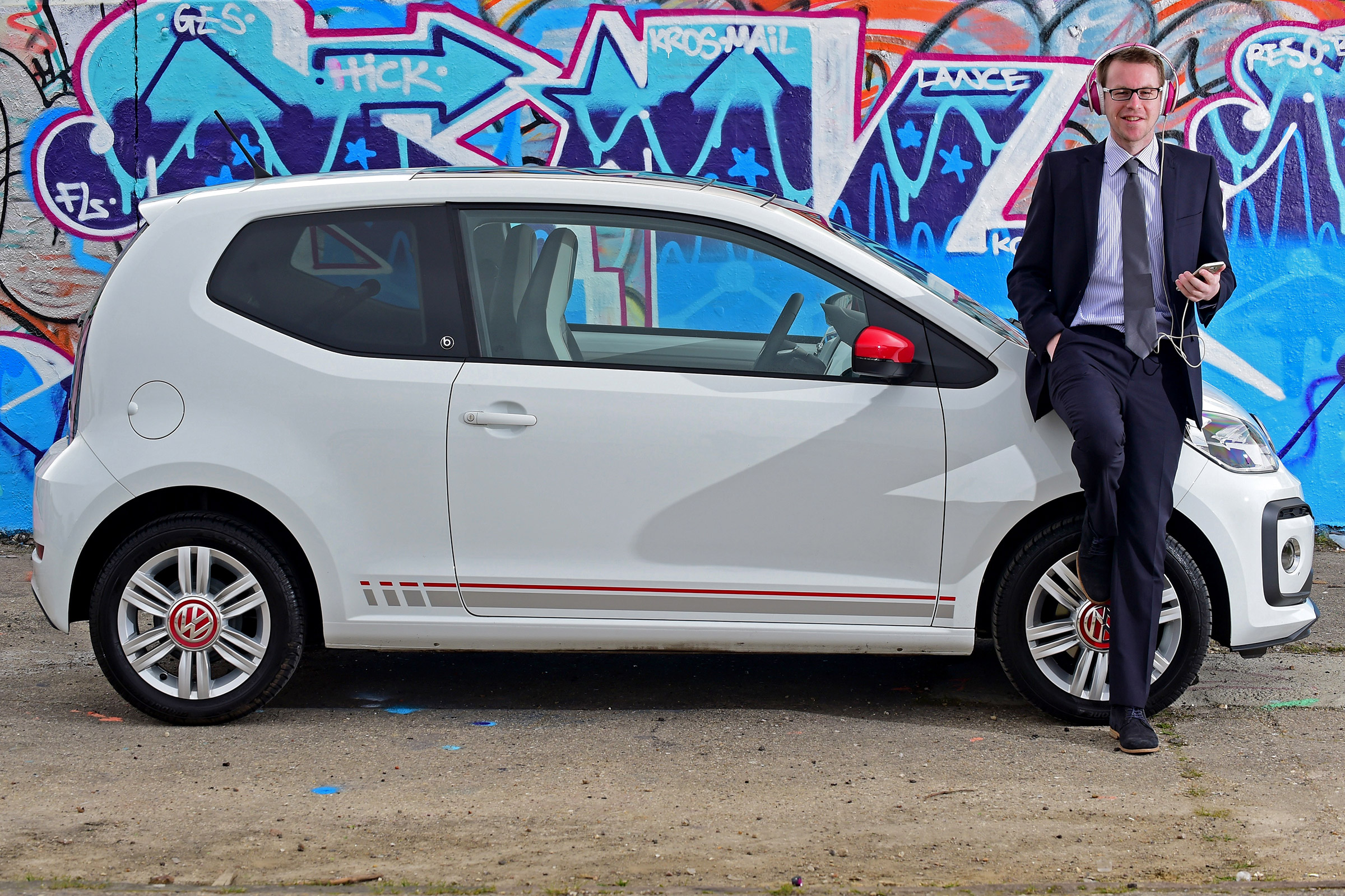 Volkswagen up! - long termer first report header