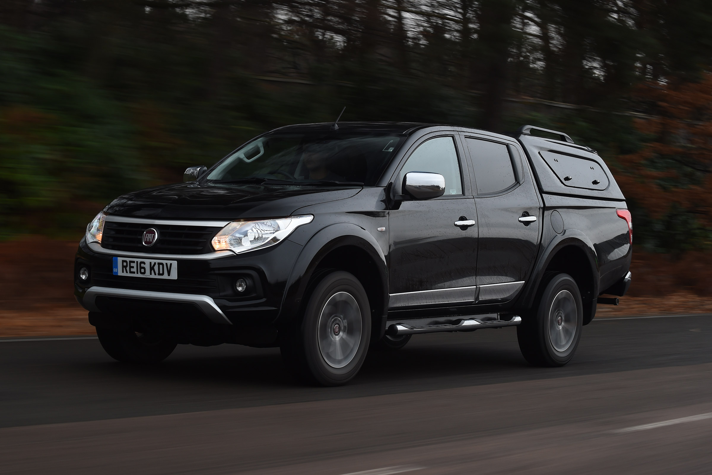 Fiat Fullback - front