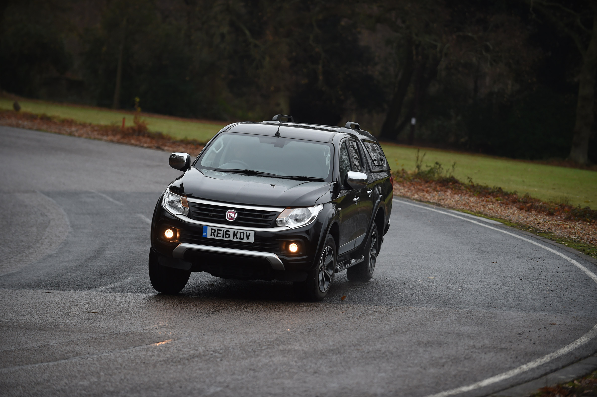 Fiat Fullback - front action