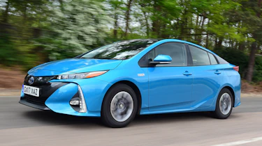 Toyota Prius Plug-in - front