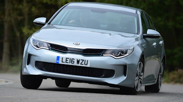 Kia Optima PHEV - front cornering