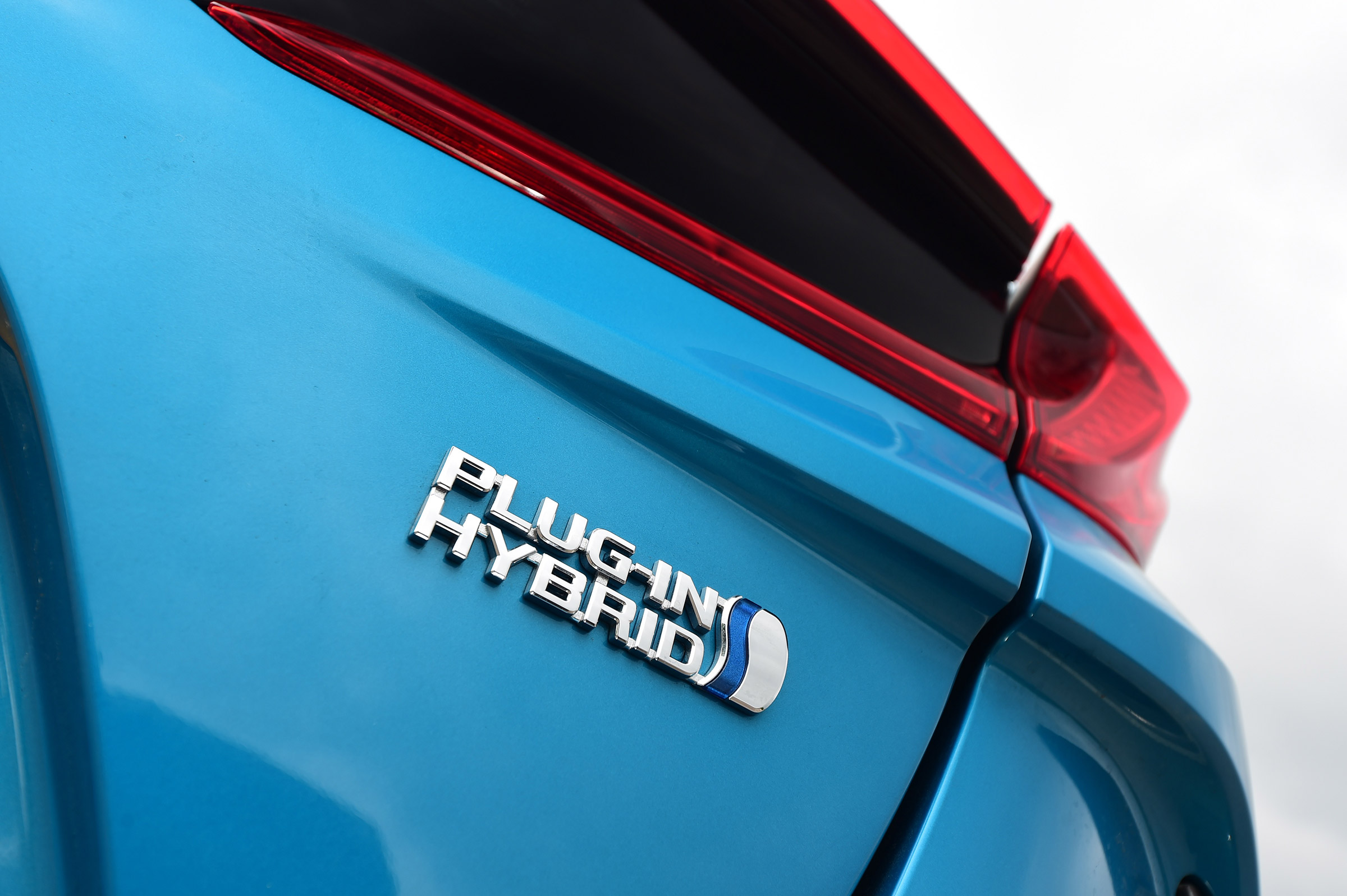 Toyota Prius Plug-in - rear detail