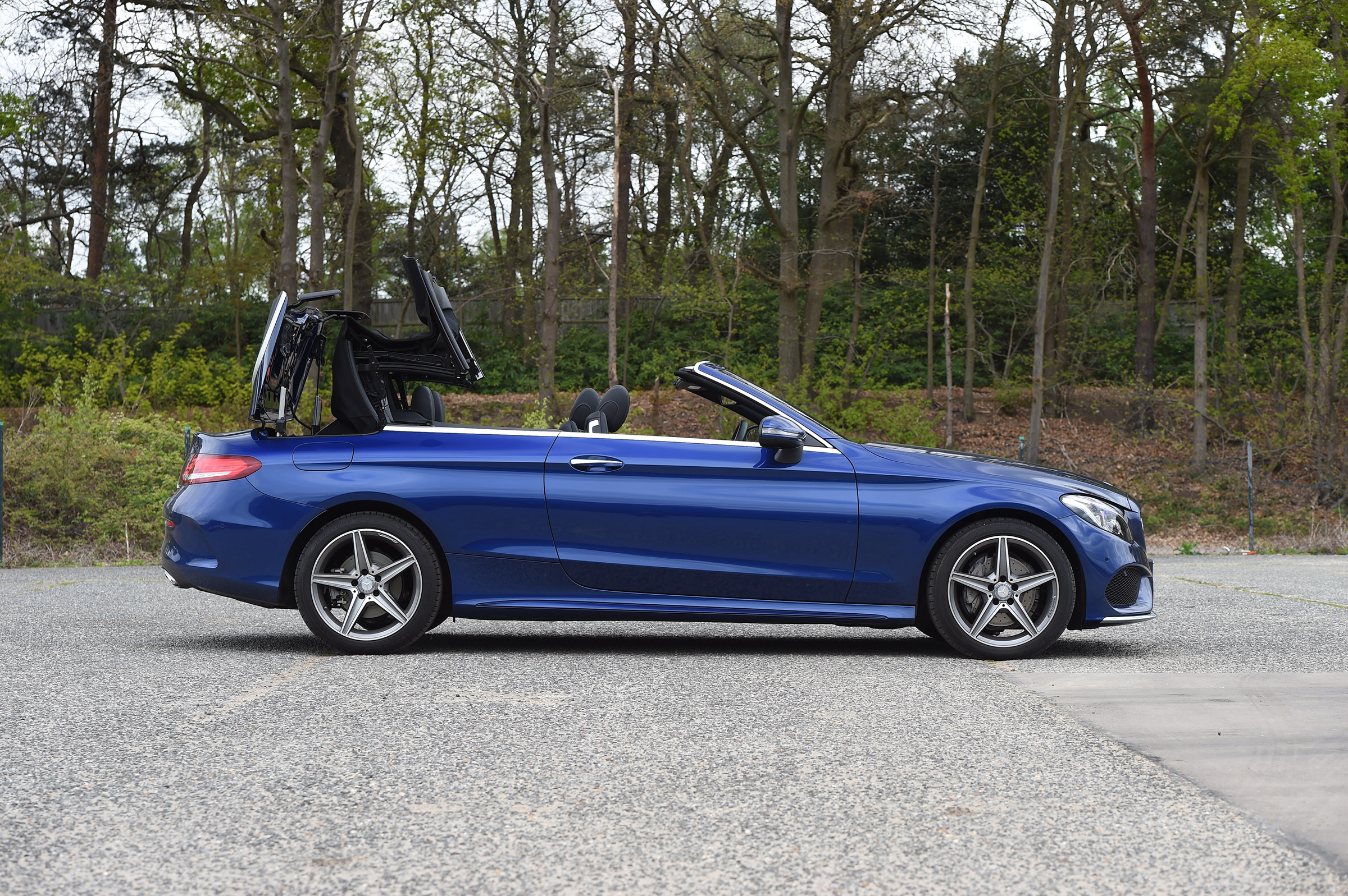 Mercedes C-Class Cabriolet - roof opening
