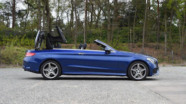 Mercedes C-Class Cabriolet - roof opening