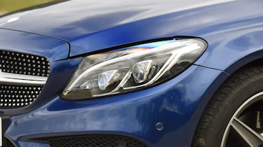 Mercedes C-Class Cabriolet - front light detail