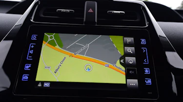 Toyota Prius Plug-in - sat-nav
