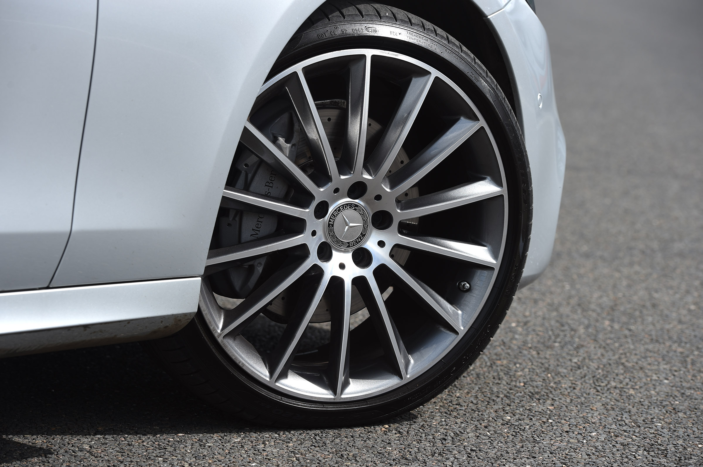 Mercedes E-Class Estate long term - first report wheel