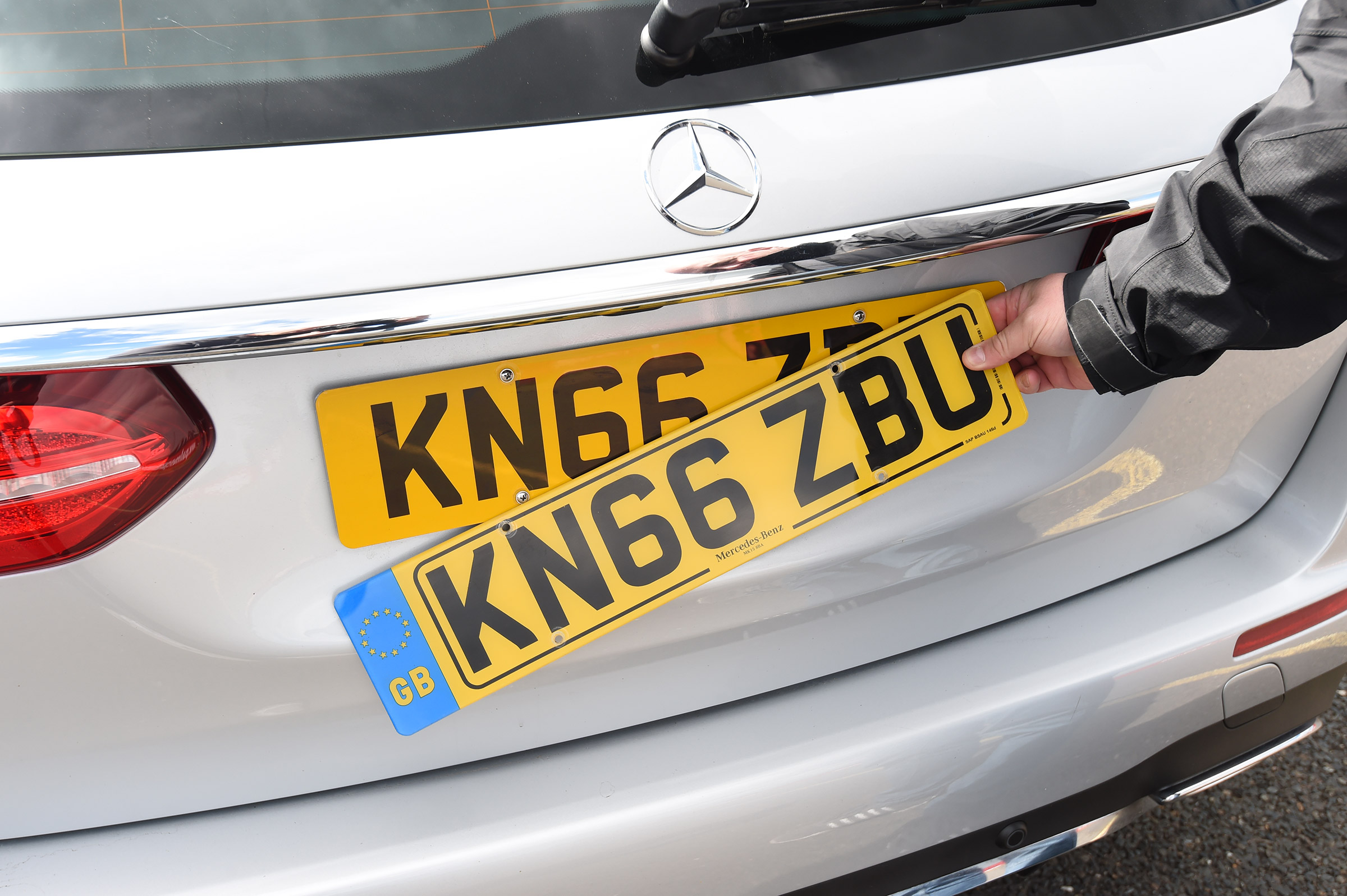 Mercedes E-Class Estate long term - first report plate change