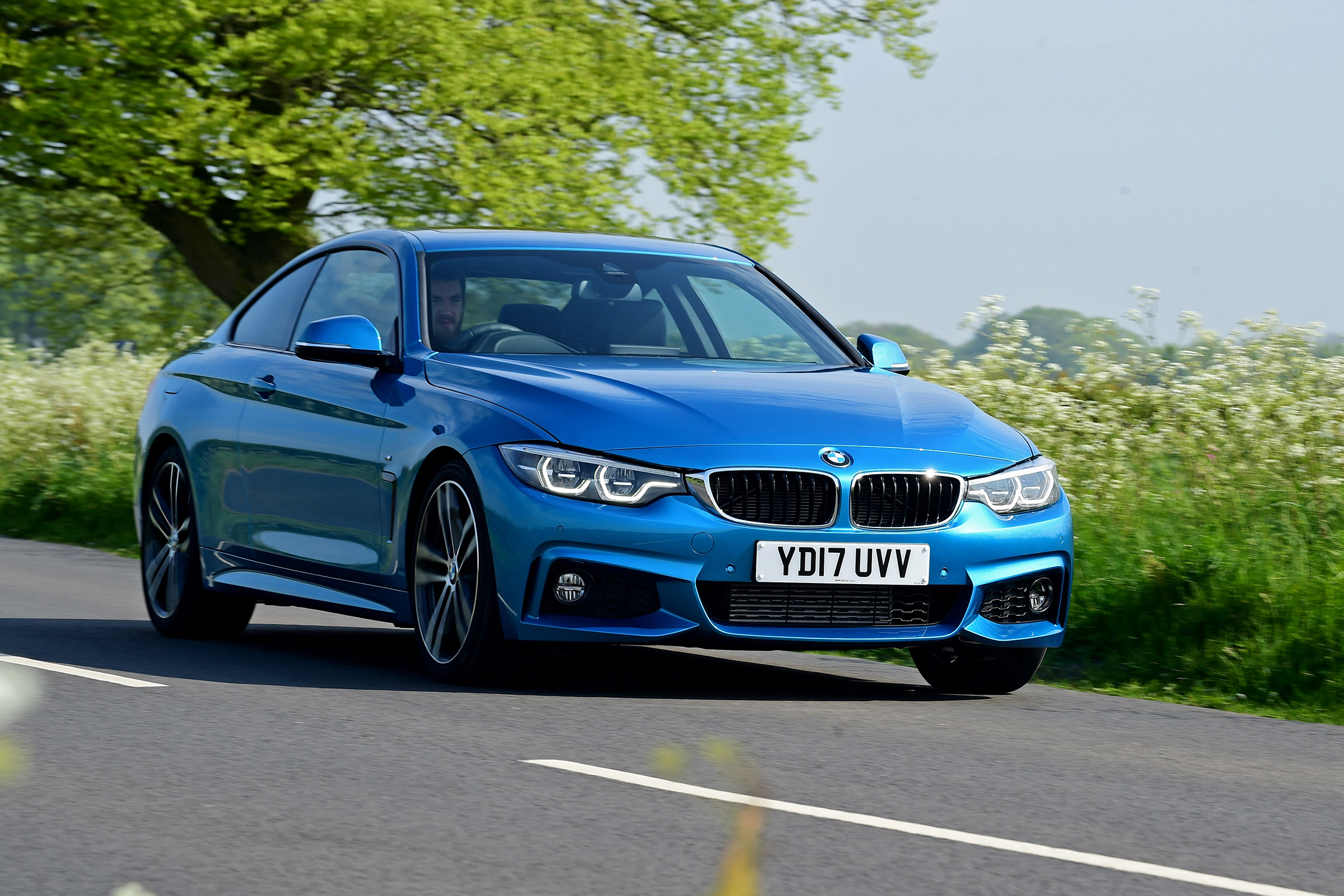 BMW 420d M Sport - front tracking
