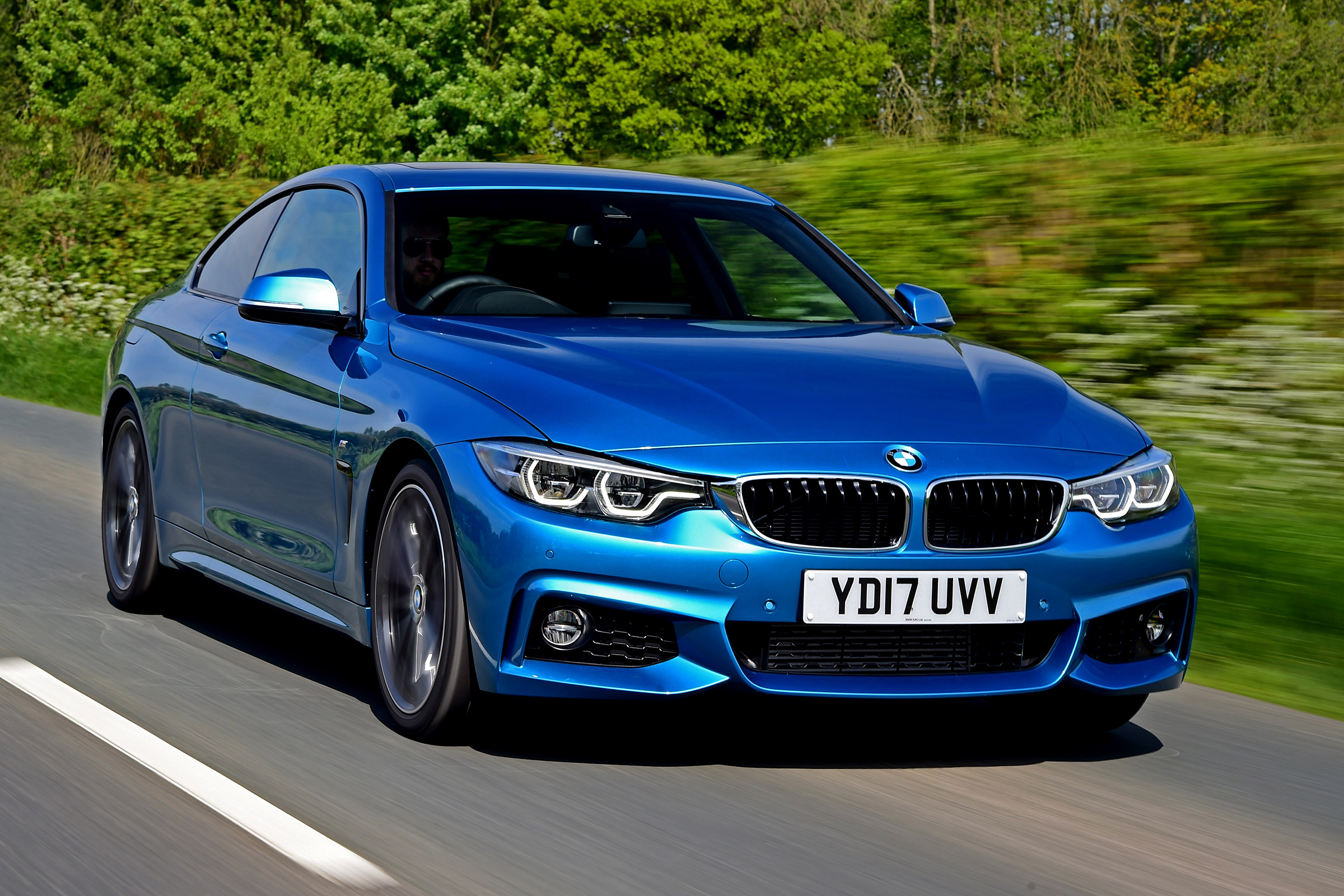 BMW 420d M Sport - front action