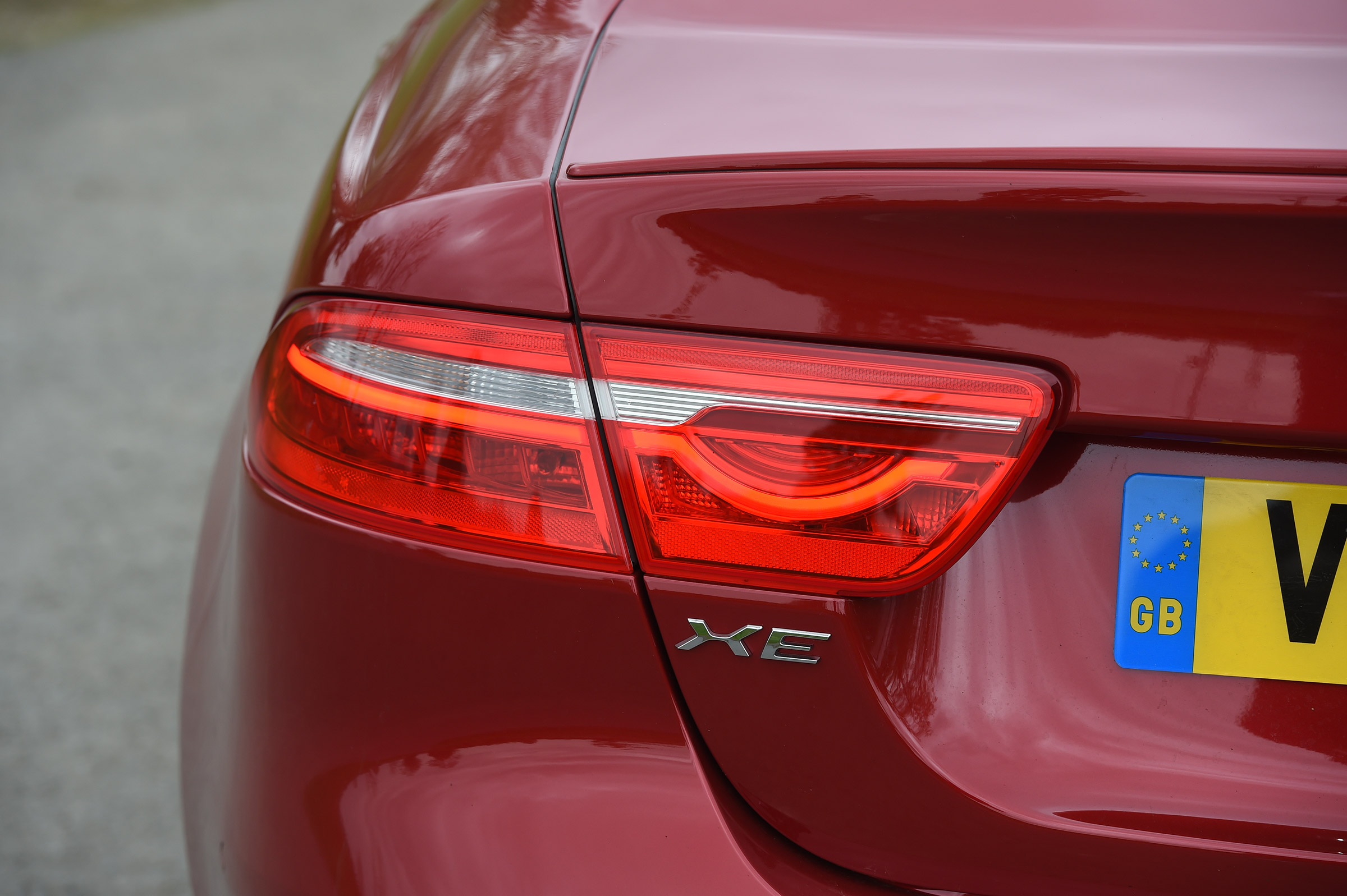 Jaguar XE S - XE badge