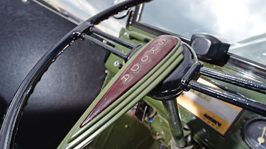 Skoda Tudor 1101 VO - steering wheel