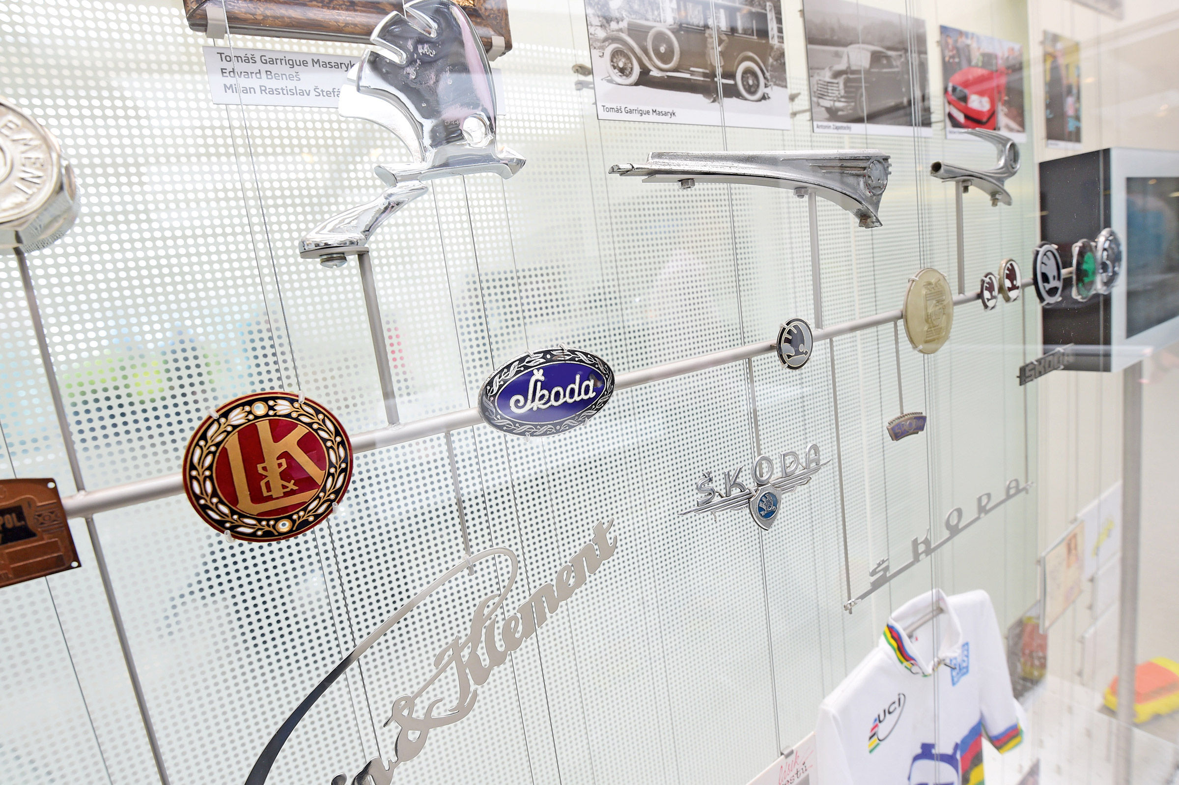 Laurin &amp; Klement badge