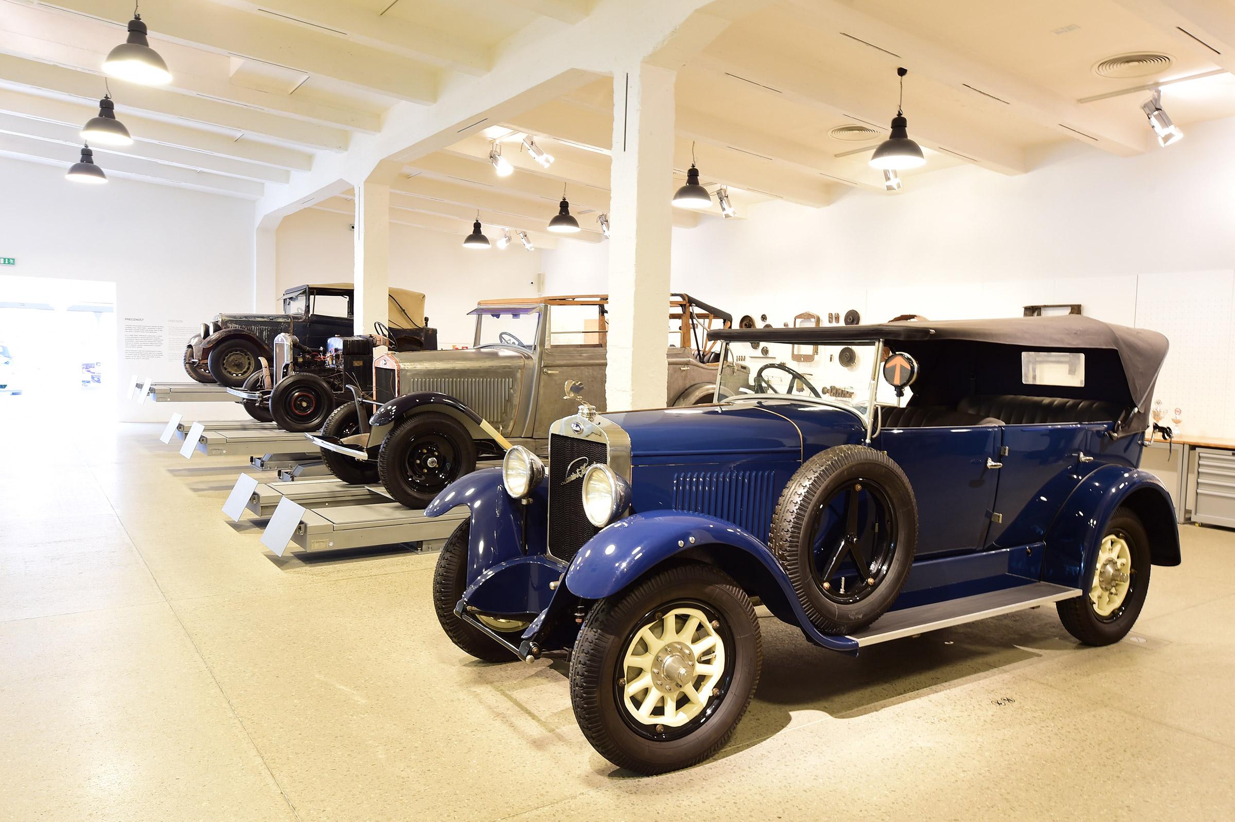 Skoda museum - cars