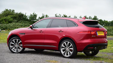 Jaguar F-Pace 3.0 V6D - rear static
