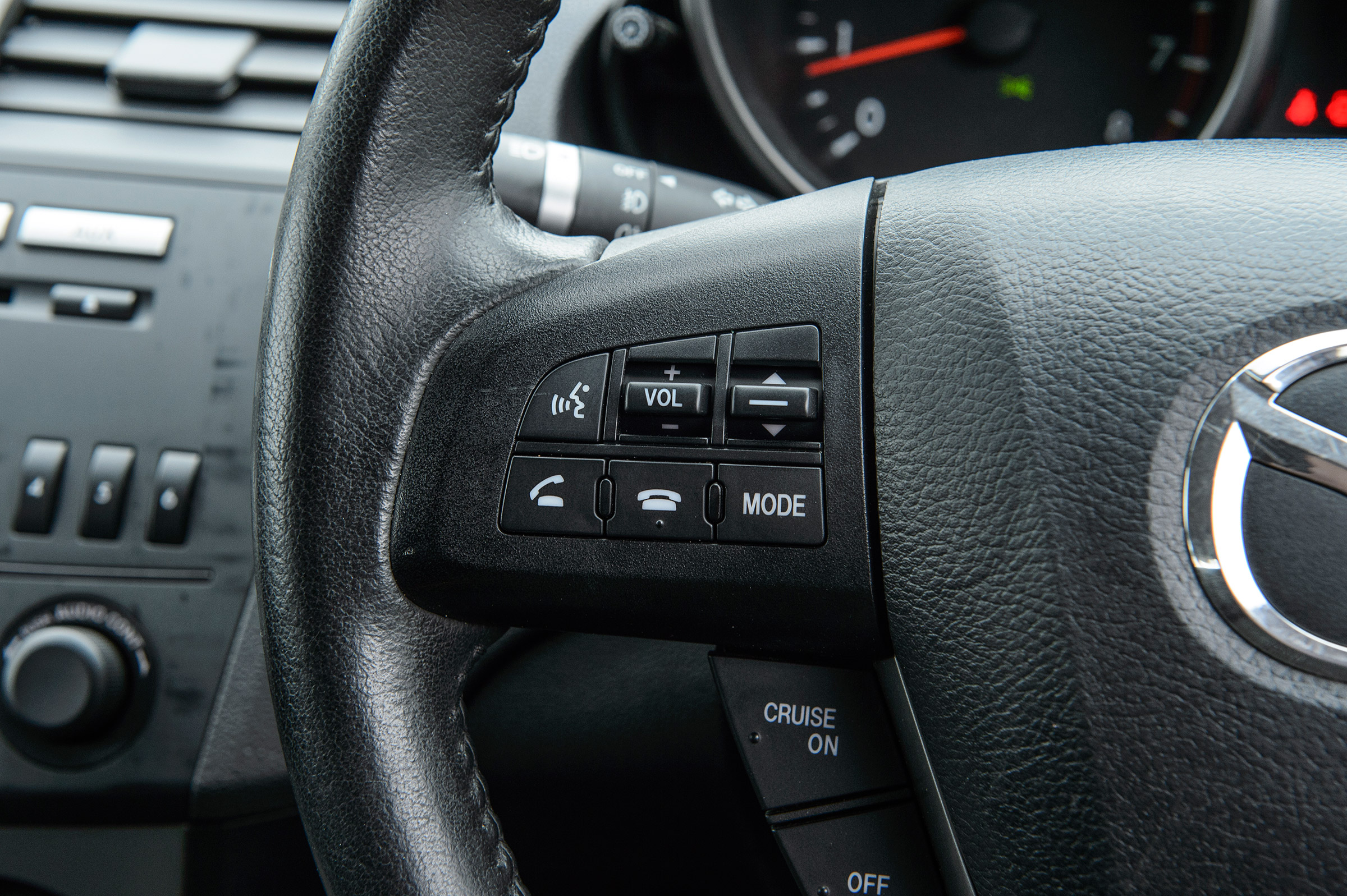 Used Mazda 3 - steering wheel detail