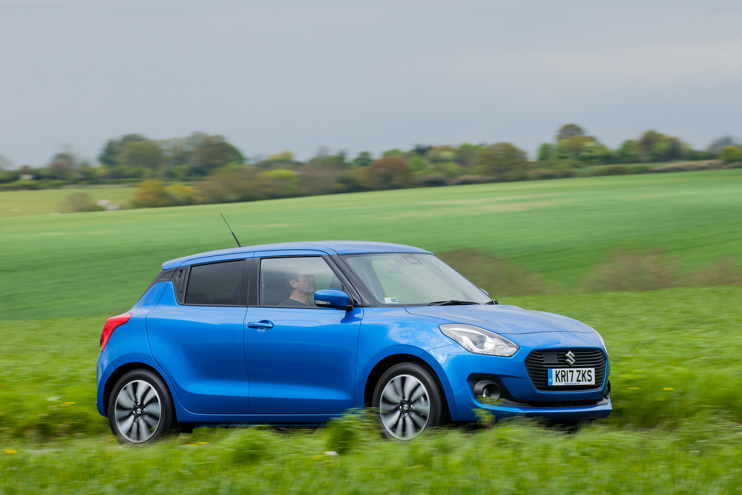 Suzuki Swift Allgrip - front/side