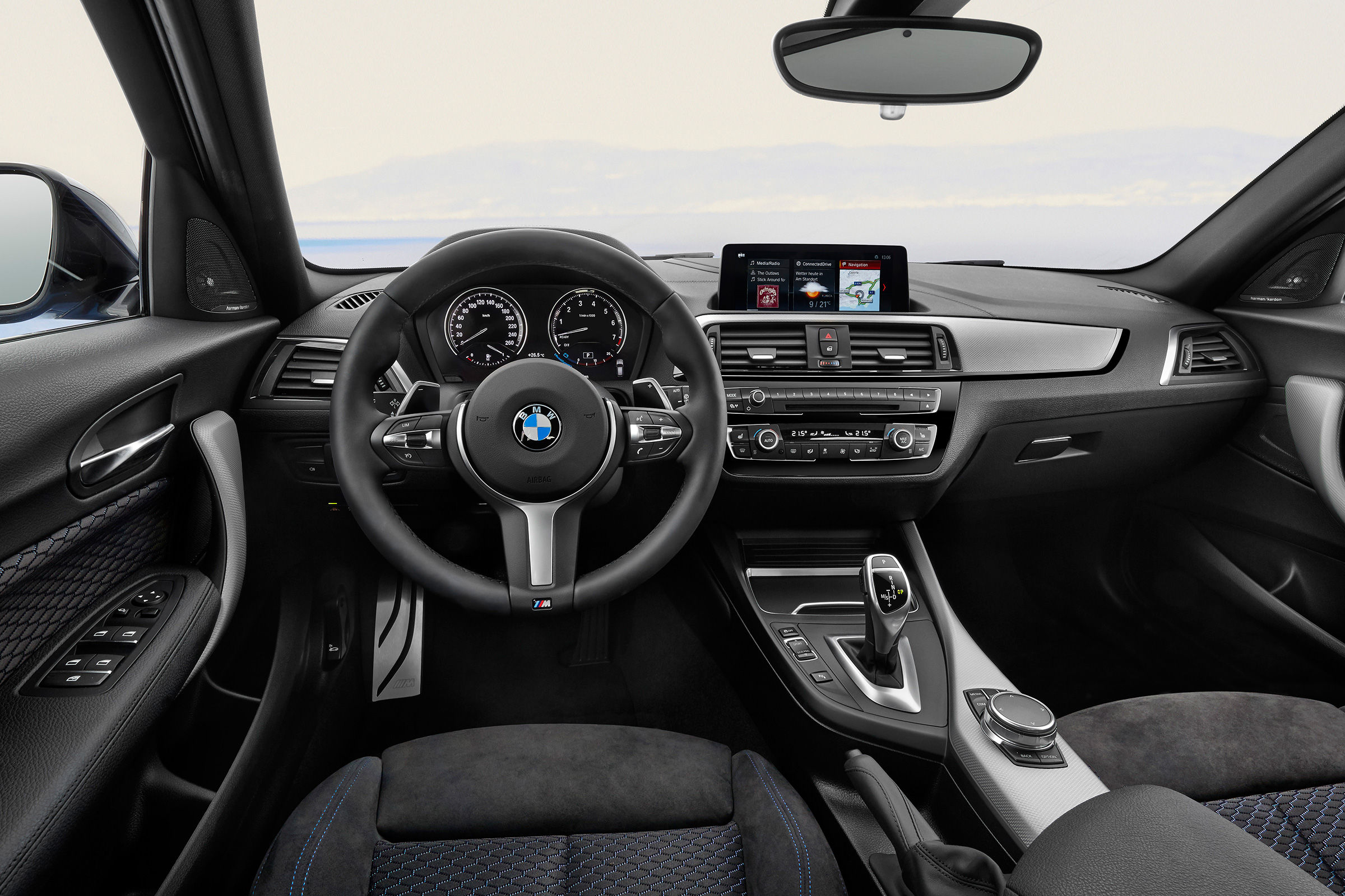2017 BMW 1 Series upgrades cabin