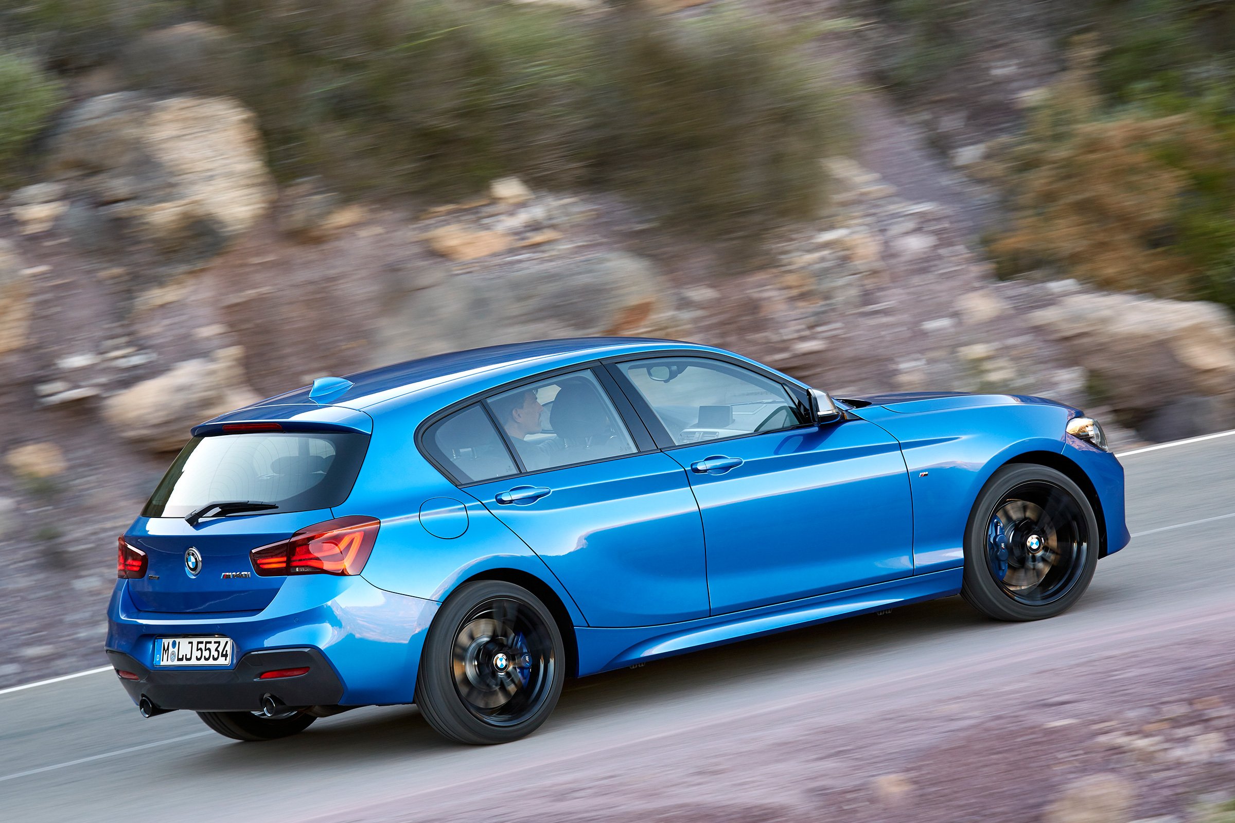 2017 BMW 1 Series upgrades rear quarter