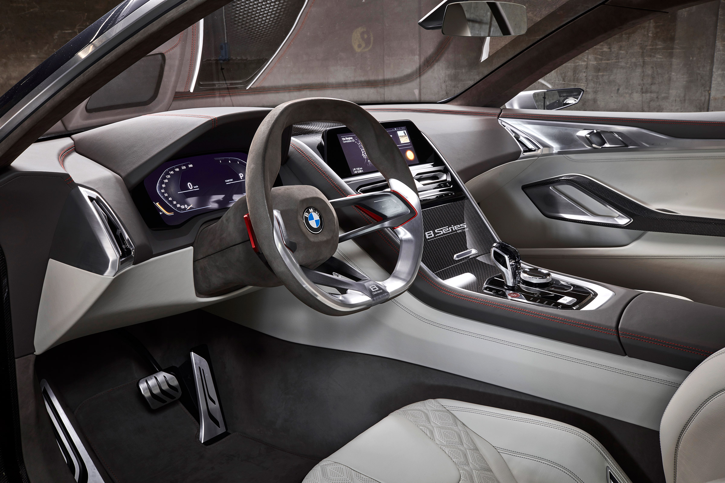 BMW Concept 8 Series - dash