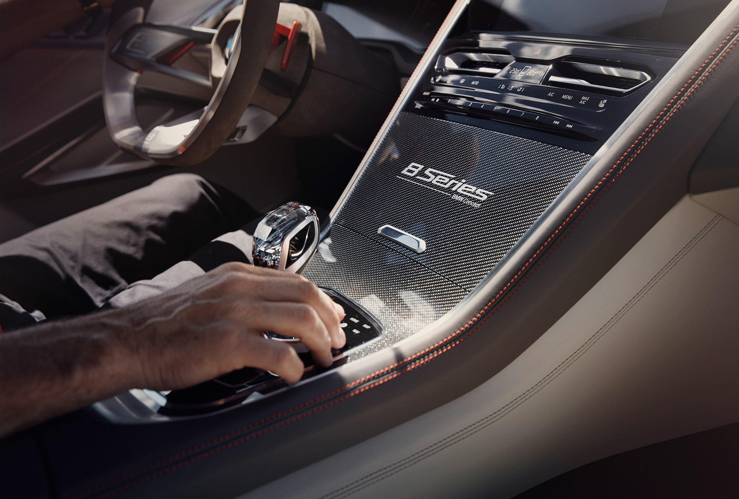 BMW Concept 8 Series - centre console