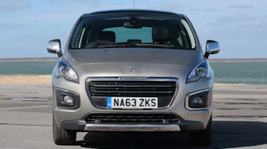 Used Peugeot 3008 - full front