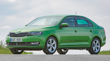 Skoda Rapid - front static