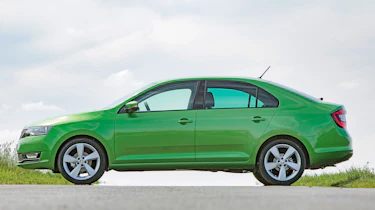 Skoda Rapid - side static