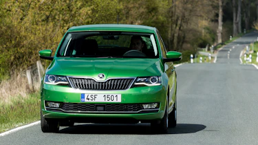 Skoda Rapid - full front