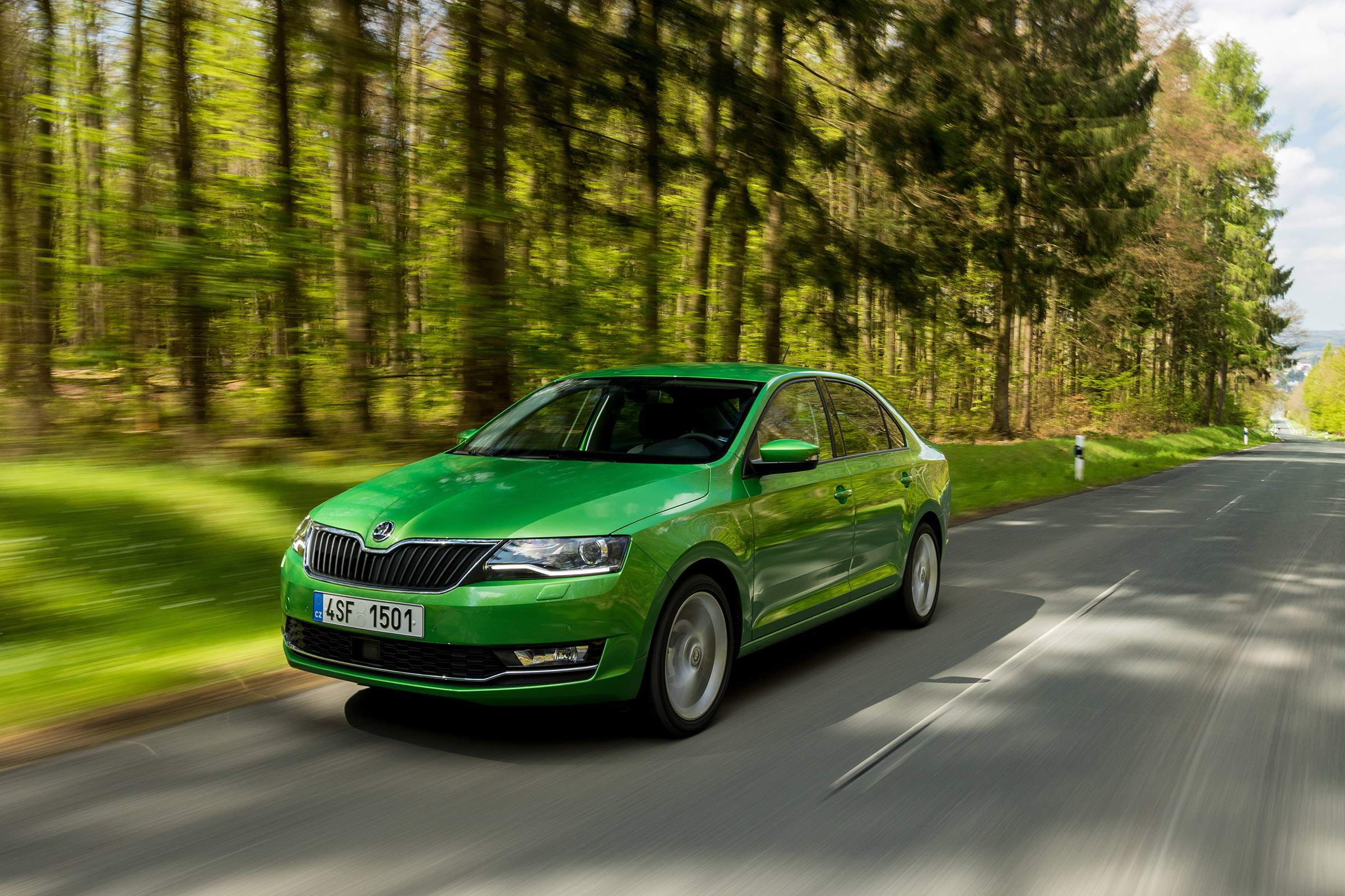 Skoda Rapid - front tracking