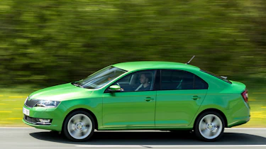 Skoda Rapid - side