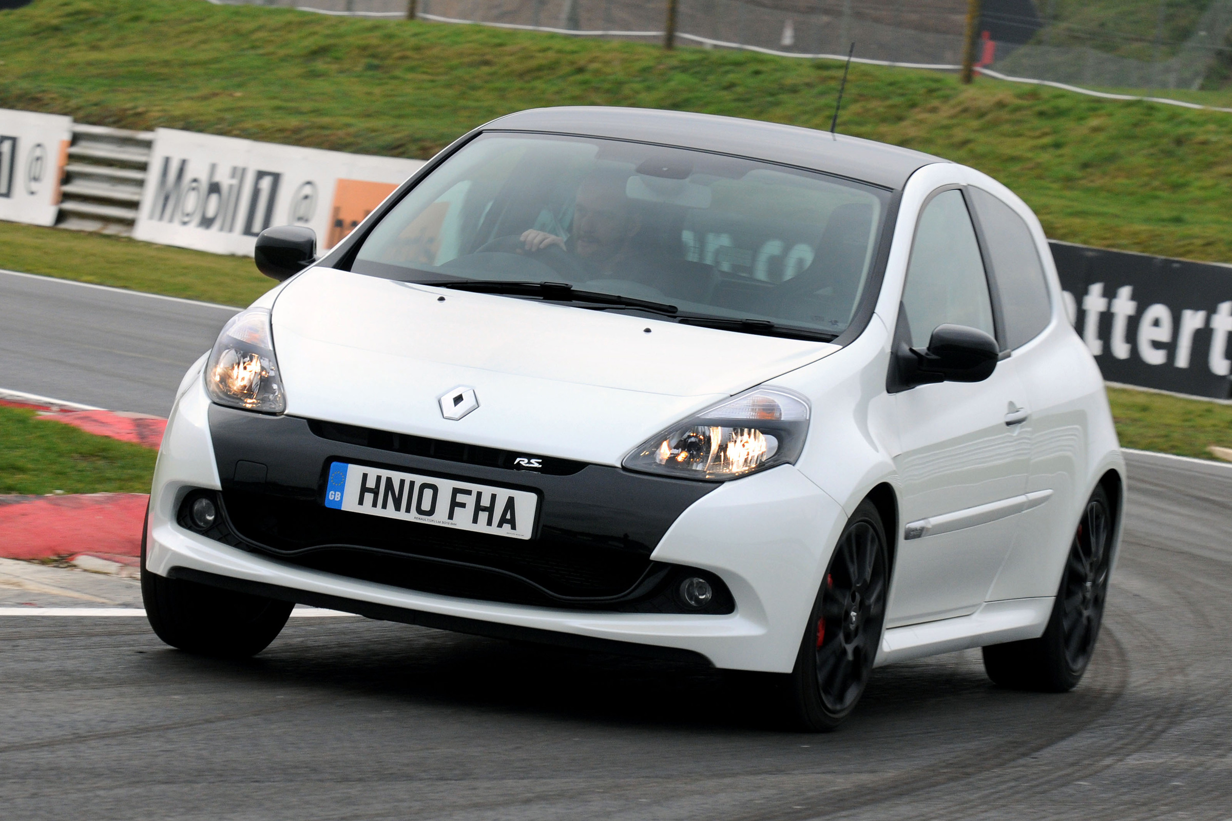 Best cheap hot hatches and performance cars - Renaultsport Clio